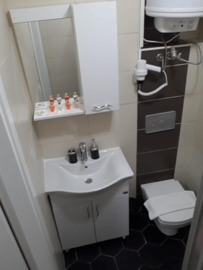 イスタンブール Taksim Pera Apartsアパートホテル エクステリア 写真