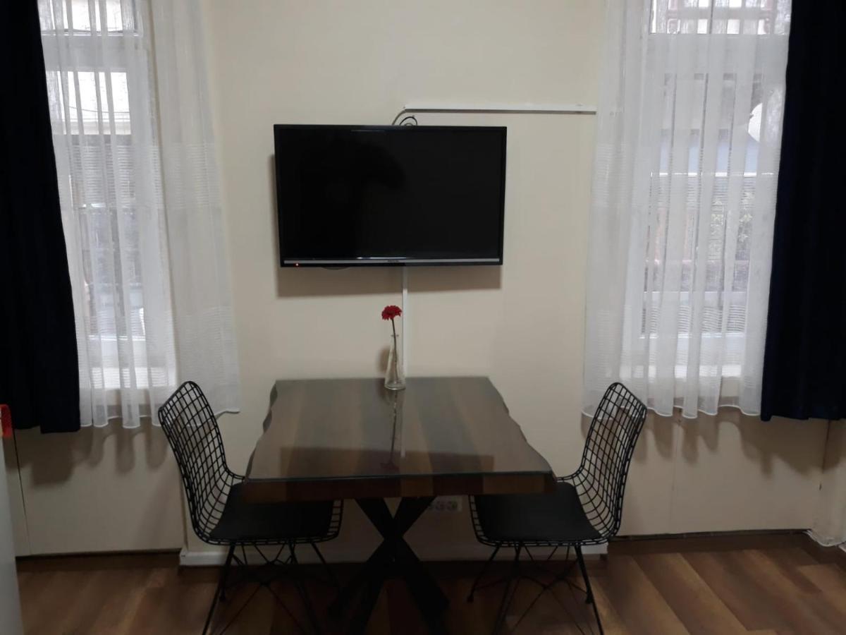 イスタンブール Taksim Pera Apartsアパートホテル エクステリア 写真
