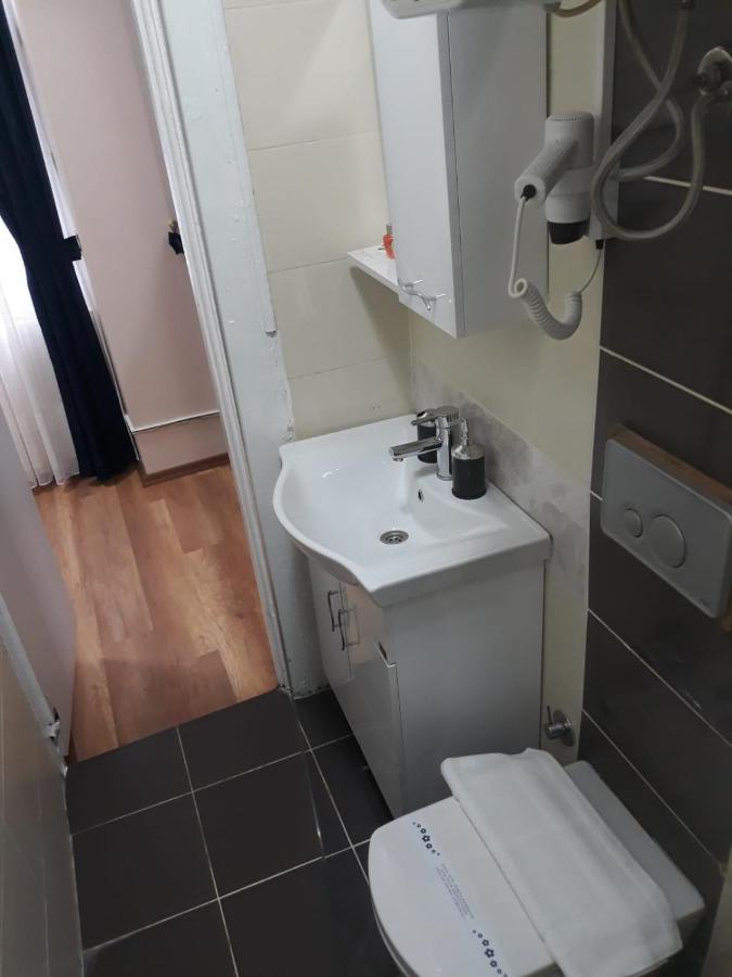 イスタンブール Taksim Pera Apartsアパートホテル エクステリア 写真