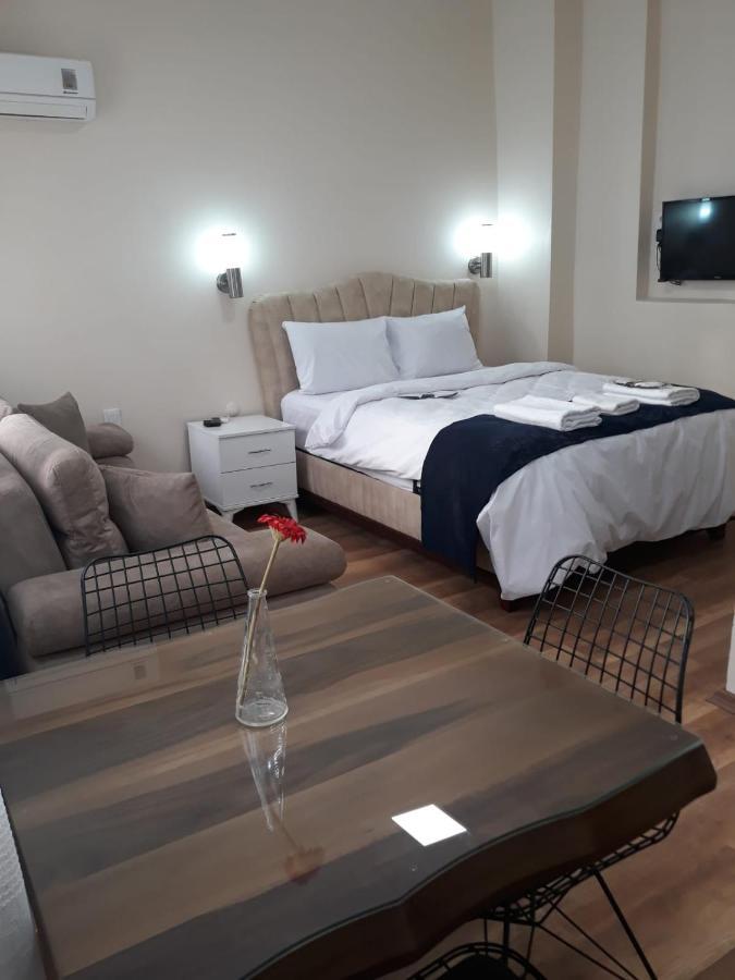 イスタンブール Taksim Pera Apartsアパートホテル エクステリア 写真