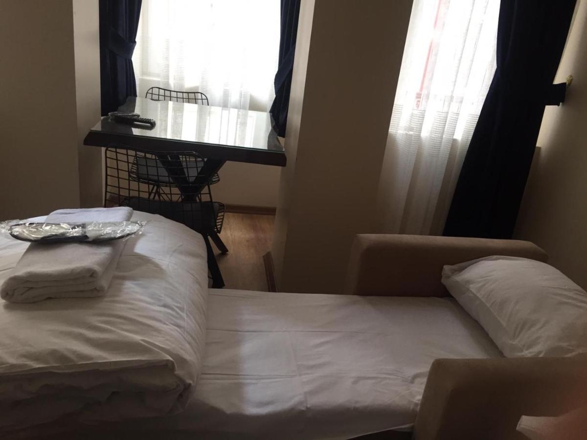 イスタンブール Taksim Pera Apartsアパートホテル エクステリア 写真