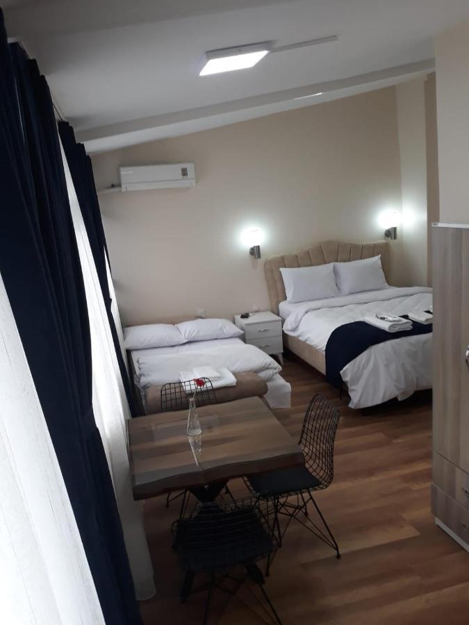 イスタンブール Taksim Pera Apartsアパートホテル エクステリア 写真