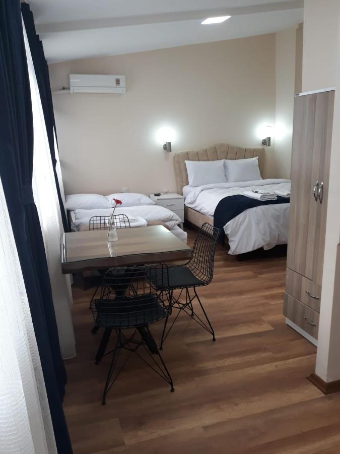 イスタンブール Taksim Pera Apartsアパートホテル エクステリア 写真