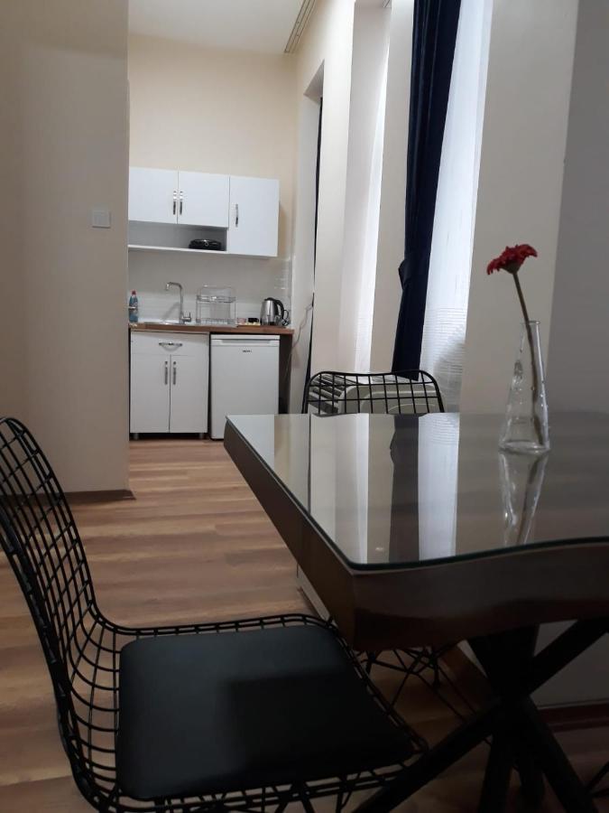 イスタンブール Taksim Pera Apartsアパートホテル エクステリア 写真